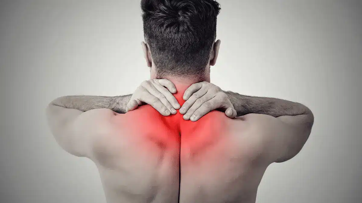dor-cervical-trabalho-computador